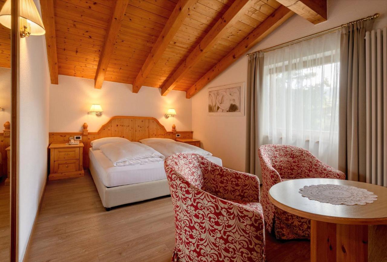 Hotel Villa Eden Корвара-ін-Бадія Екстер'єр фото