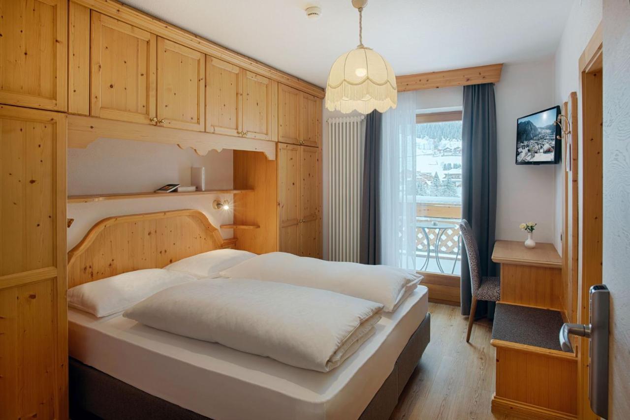 Hotel Villa Eden Корвара-ін-Бадія Екстер'єр фото