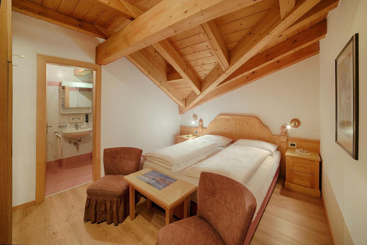 Hotel Villa Eden Корвара-ін-Бадія Екстер'єр фото