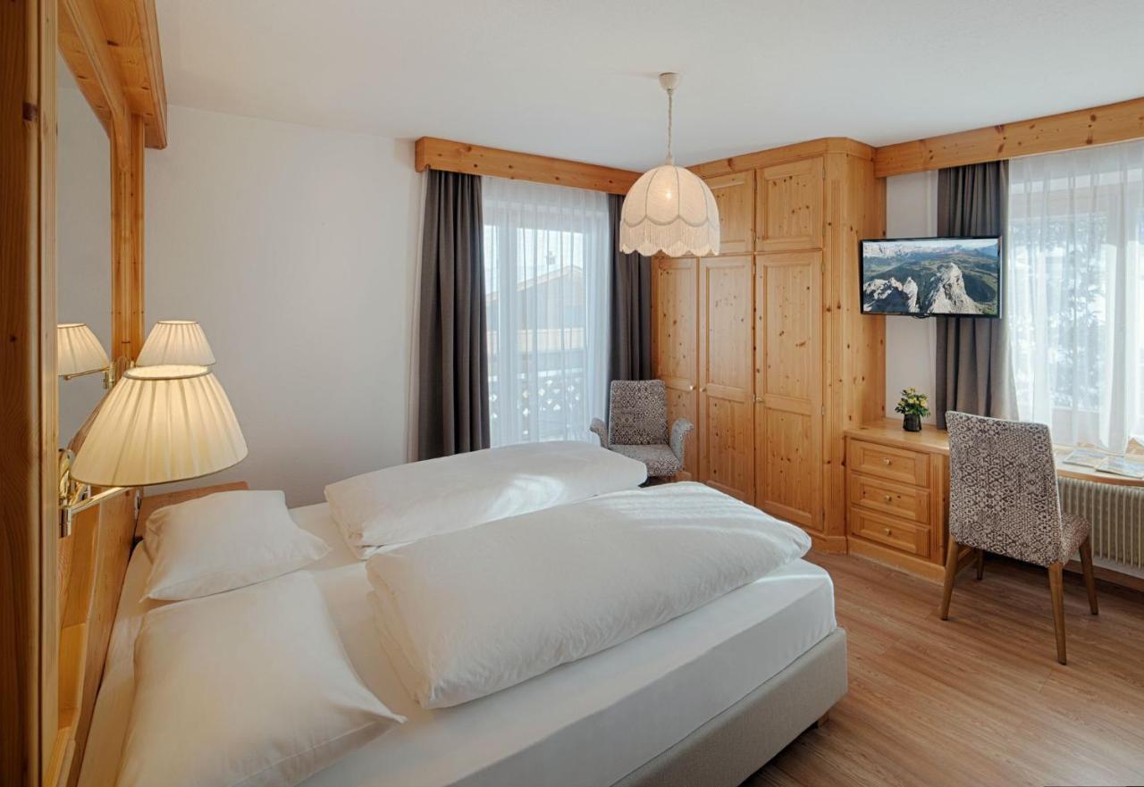 Hotel Villa Eden Корвара-ін-Бадія Екстер'єр фото