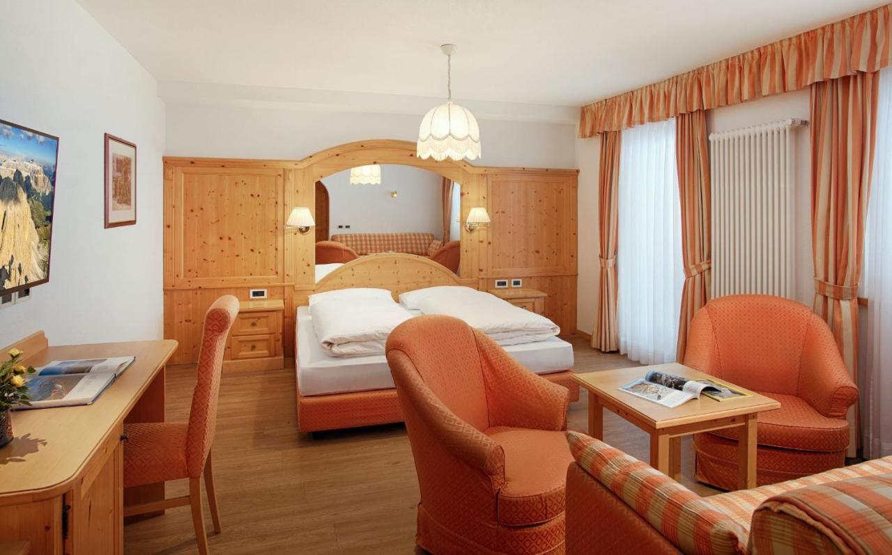 Hotel Villa Eden Корвара-ін-Бадія Екстер'єр фото